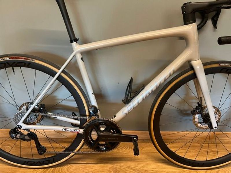Używany Specialized Aethos 2 Expert - Shimano Ultegra Di2 2026 2026 Road & Gravel