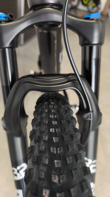Used Megamo TRACK 10 2024 2024 Mountainbike, Black — image 8 of 16