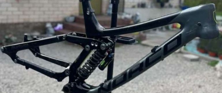 Used Norco Aurum A7.2 2017 Frameset 2017 Mountainbike, Black, 27.5 — image 2 of 7