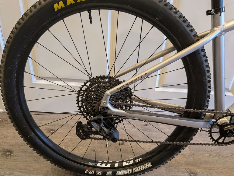 Used Specialized Rockhopper Expert 2025 2025 Mountainbike, Light Gray, 27.5, 29 — image 5 of 14