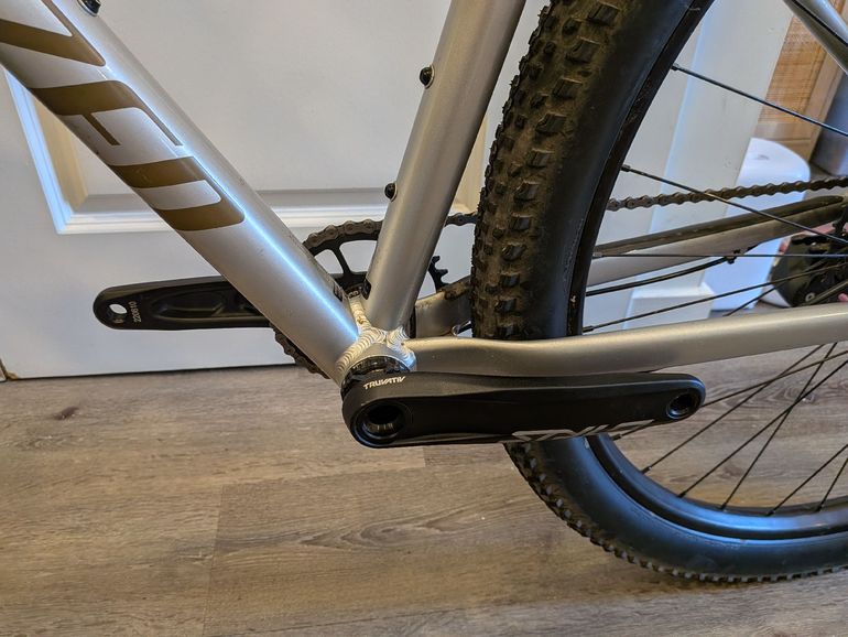 Used Specialized Rockhopper Expert 2025 2025 Mountainbike, Light Gray, 27.5, 29 — image 10 of 14