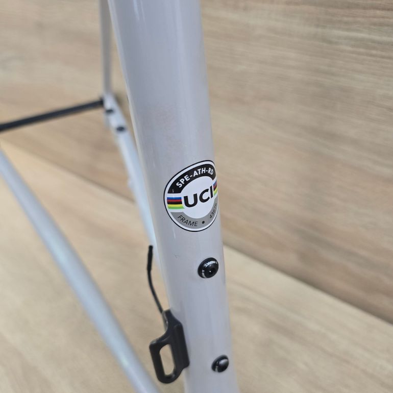 Gebrauchtes Specialized Aethos Frameset 2024 Road & Gravel, Hellgrau — Bild 5 von 13