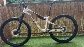 Brugt Canyon Lux Trail CF 6 2025 2025 Mountainbike — billede 2 af 12