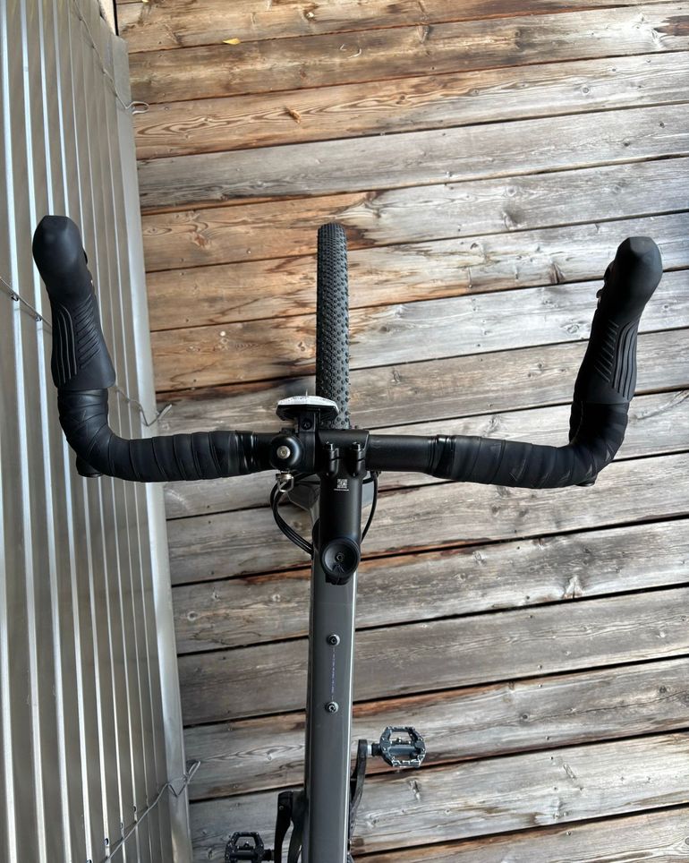 Używany Canyon Grizl 7 2024 2024 Road & Gravel — zdjęcie 8 z 10