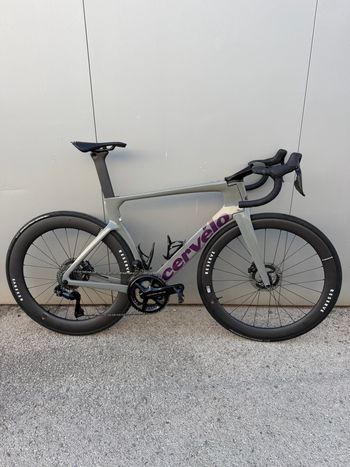 Used Cervélo S5 Shimano Dura Ace Di2 2025 Road & Gravel