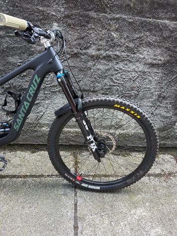 Santa Cruz Hightower 90 2026 2026 Mountainbike de segunda mano, Negro — imagen 5 de 10