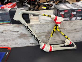 Used Cannondale SuperSix EVO Frameset 2027 Road & Gravel, Orange — image 4 of 9