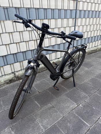 Kalkhoff Endeavour 2019 Urban usato, Grigio chiaro — immagine 6 di 9