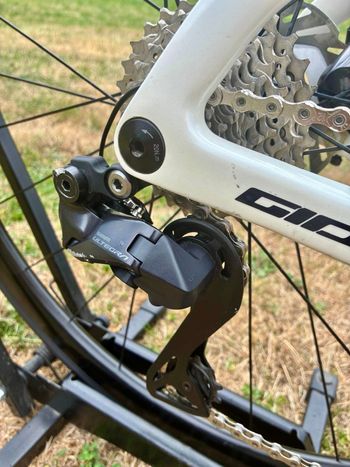 GIRS Custom Shimano Ultegra Di2 2024 Road & Gravel usato, Bianco — immagine 7 di 12