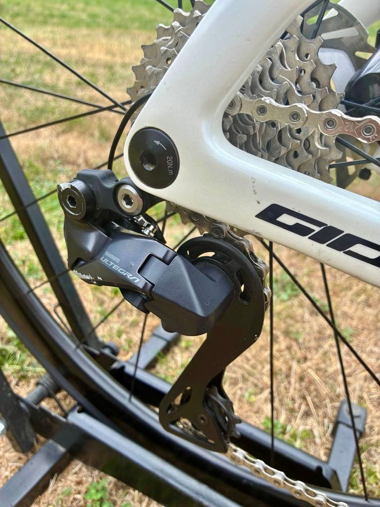 GIRS Custom Shimano Ultegra Di2 2024 Road & Gravel usato, Bianco — immagine 7 di 12