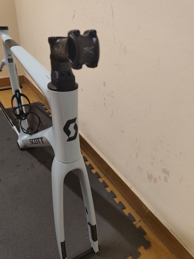 Brugt Scott Addict 50 2025 Frameset 2025 Road & Gravel — billede 5 af 10