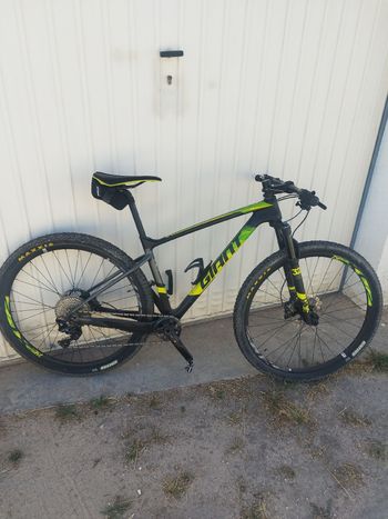 Używany Giant XTC Advanced SL 29 1 2020 2020 MTB