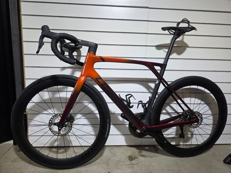 Brugt Lapierre Xelius SL 7.0 C2 2024 2024 Road & Gravel — billede 4 af 9