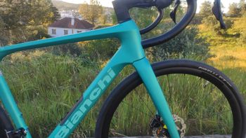 Brugt Bianchi Infinito 105 2026 2026 Road & Gravel — billede 6 af 6
