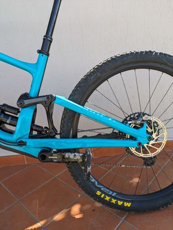 Brugt Specialized Enduro Comp 2021 2021 Mountainbike — billede 4 af 9