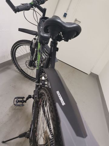 McKenzie Hill 400x 2018 Mountainbike usato, Verde — immagine 9 di 10