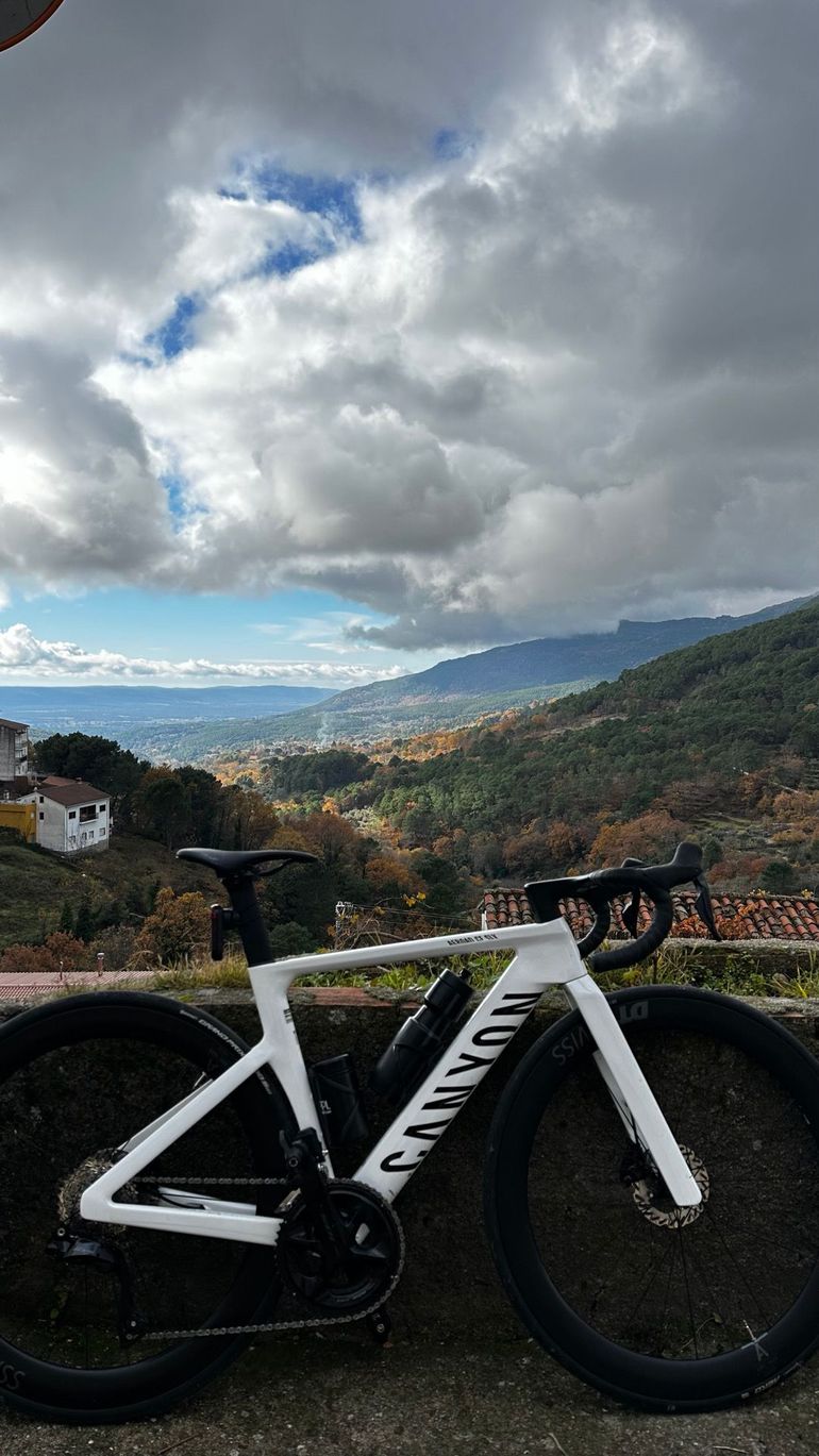 Brugt Canyon Aeroad CF SLX 7 Di2 2026 2026 Road & Gravel — billede 3 af 3