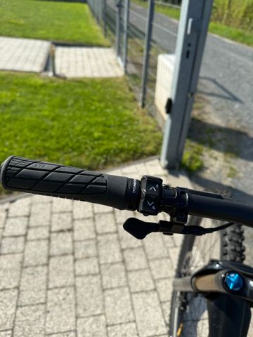 Gebrauchtes UNNO MITH Pro 2025 2025 Mountainbike, Schwarz, 29, 27.5 — Bild 9 von 18