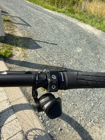 Used UNNO MITH Pro 2025 2025 Mountainbike, Black, 29, 27.5 — image 8 of 18