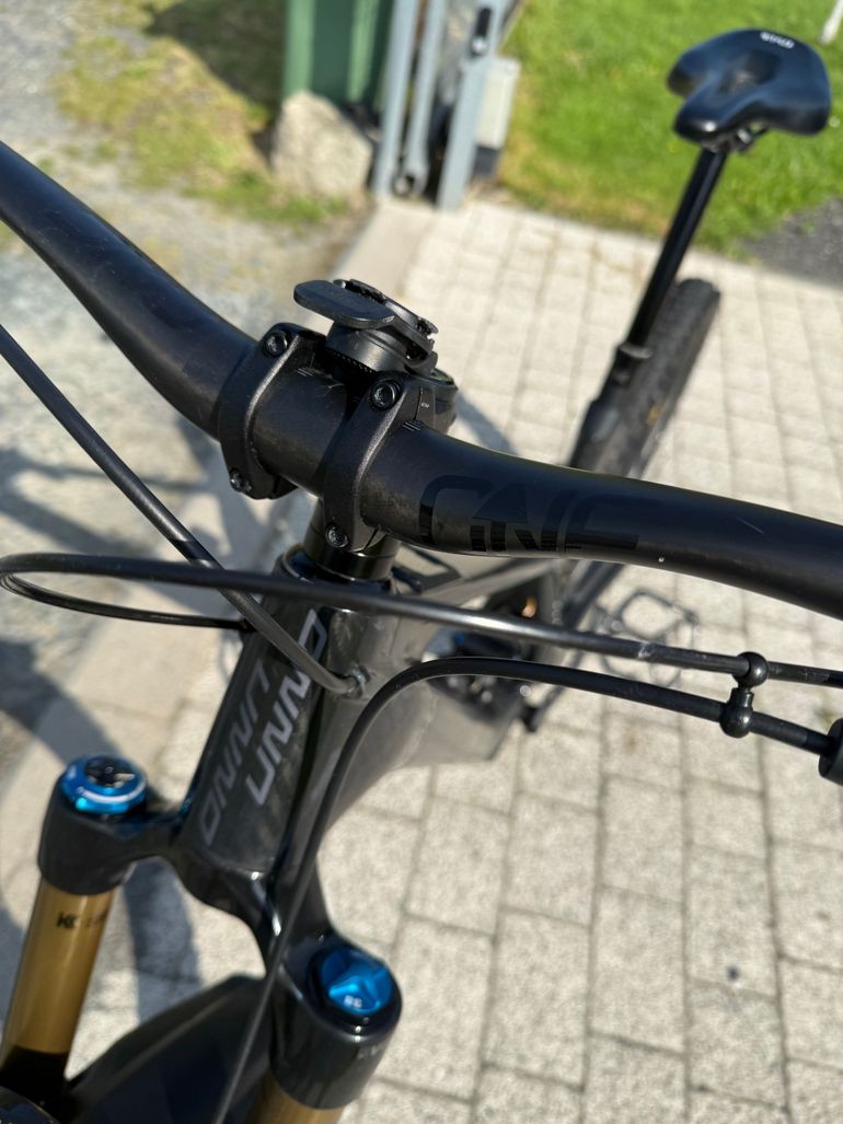 Used UNNO MITH Pro 2025 2025 Mountainbike, Black, 29, 27.5 — image 7 of 18