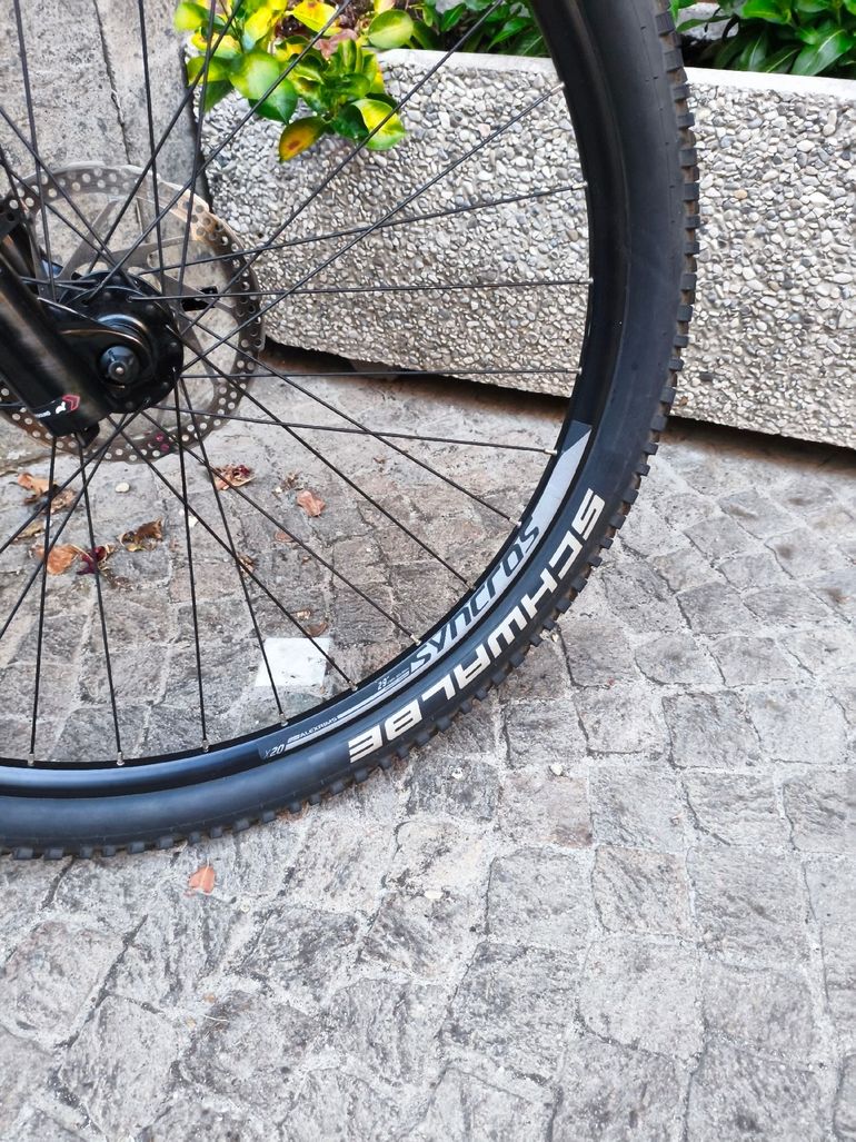 Used Scott Aspect Shimano CUES 2021 Mountainbike, Light Gray — image 3 of 9