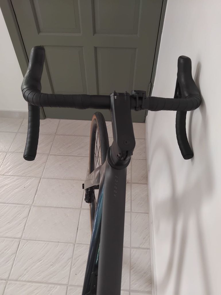 Gebrauchtes Scott Addict 20 2023 2023 Road & Gravel, Grün — Bild 12 von 21