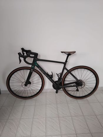 Gebrauchtes Scott Addict 20 2023 2023 Road & Gravel, Grün — Bild 2 von 21