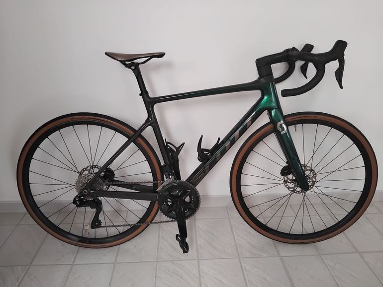 Gebrauchtes Scott Addict 20 2023 2023 Road & Gravel, Grün — Bild 3 von 21