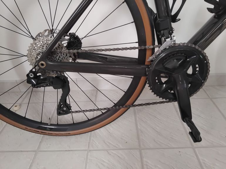 Gebrauchtes Scott Addict 20 2023 2023 Road & Gravel, Grün — Bild 13 von 21