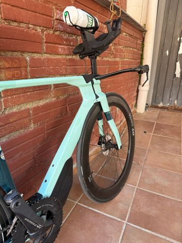 Orbea Ordu Shimano Ultegra Di2 2023 Road & Gravel d'occasion — image 4 sur 5