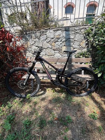 Propain Spindrift Other Shimano 2025 Mountainbike usato, Rosso — immagine 2 di 14