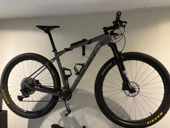 Used Bikesuperior Custom SRAM X01 Eagle 2019 Mountainbike, Light Gray — image 3 of 3