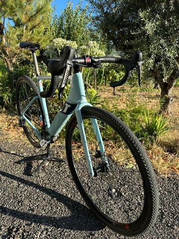 Gebrauchtes 3T Exploro Ultra 2022 Road & Gravel, Blau — Bild 5 von 9