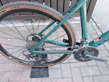 Canyon Grail CF SL 8 2023 2023 Road & Gravel usato, Verde — immagine 3 di 8