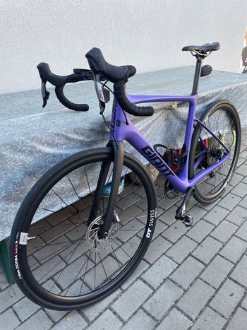 Brugt Giant Defy Advanced 2023 2023 Road & Gravel — billede 2 af 5