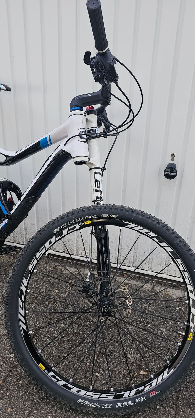 Used Cannondale Trigger Other SRAM 2016 Mountainbike, White — image 4 of 10