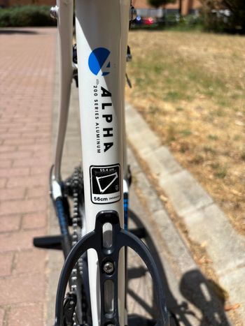 Używany Trek Domane 2.3 Compact 2015 2015 Road & Gravel — zdjęcie 10 z 11