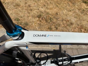 Używany Trek Domane 2.3 Compact 2015 2015 Road & Gravel — zdjęcie 9 z 11