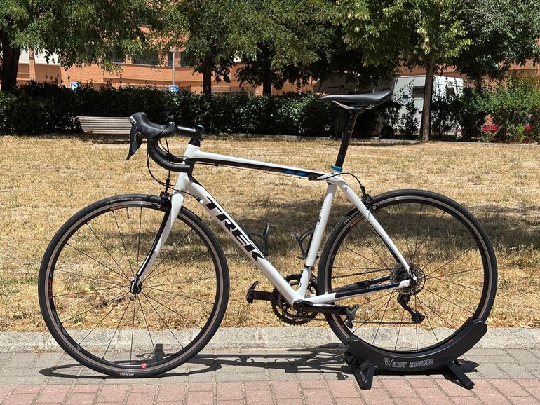 Używany Trek Domane 2.3 Compact 2015 2015 Road & Gravel — zdjęcie 2 z 11