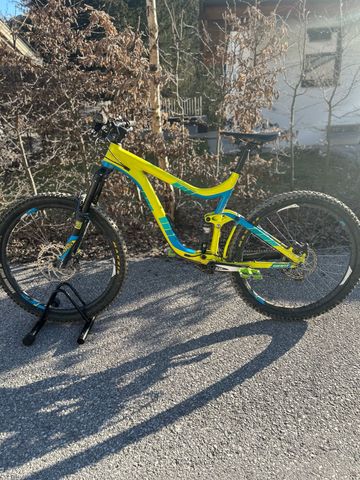 Used Giant Reign 27.5 2 2016 2016 Mountainbike, Blue, 27.5 — image 2 of 3