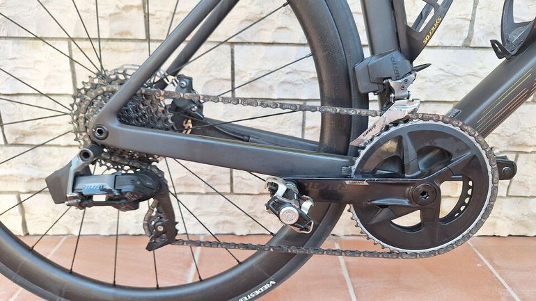 Scott Addict RC 30 2022 2022 Road & Gravel usato, Nero — immagine 3 di 5