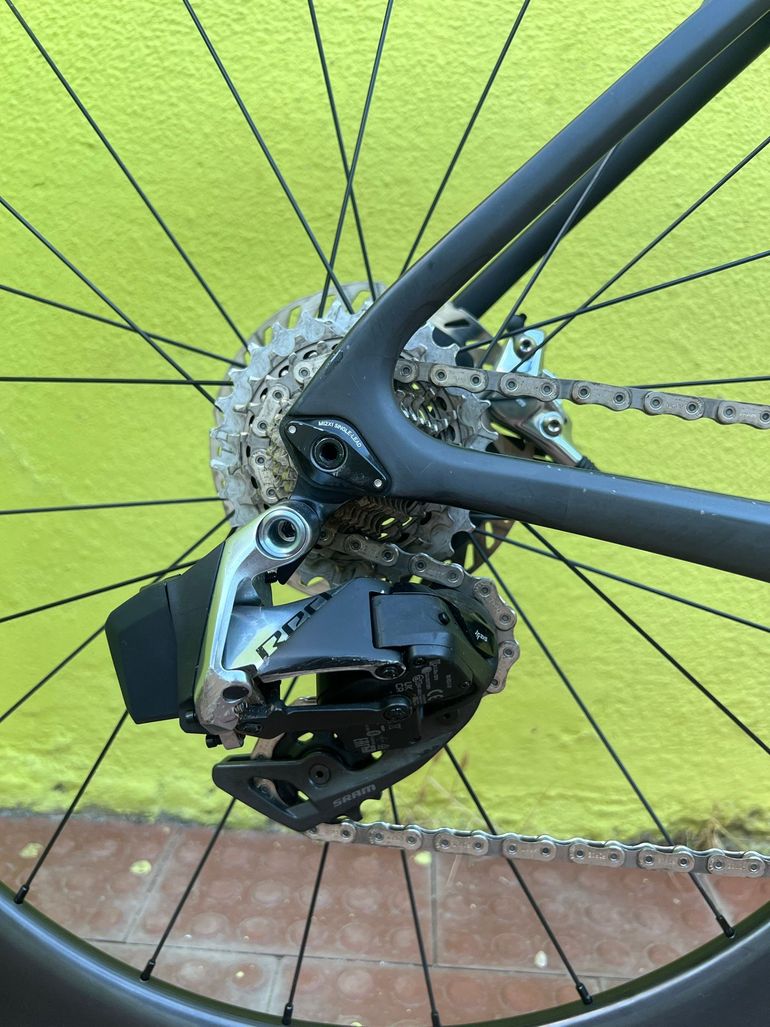 Použité Cannondale SuperSix EVO SRAM Red 2024 Road & Gravel — obrázek 4 z 11