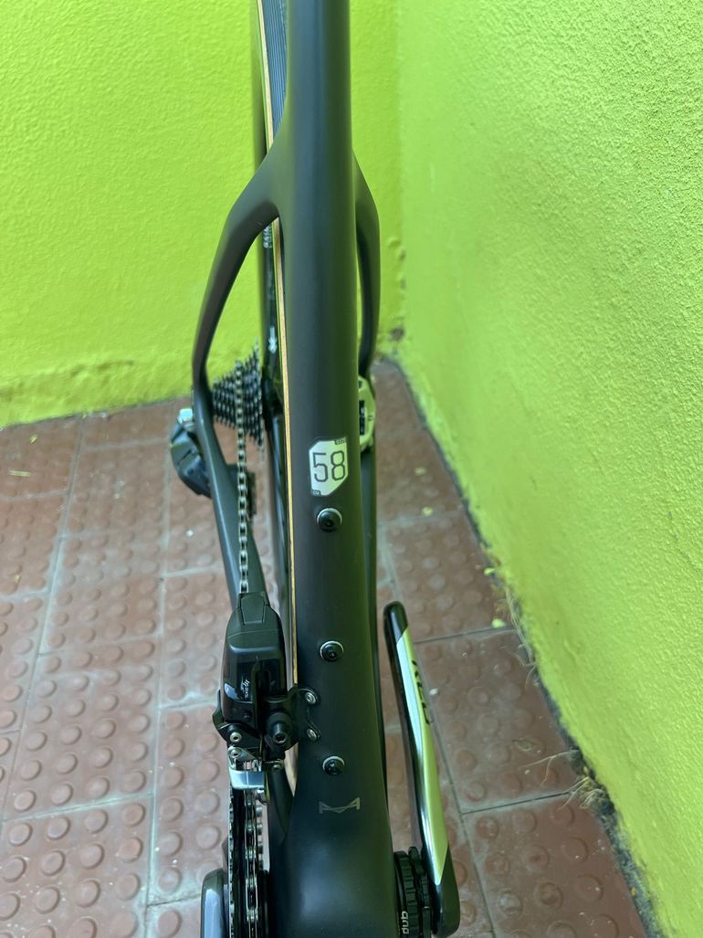 Použité Cannondale SuperSix EVO SRAM Red 2024 Road & Gravel — obrázek 11 z 11