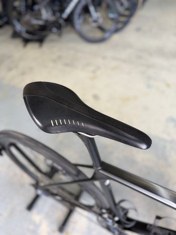 Brugt Canyon Ultimate CF SL Disc 8.0 2020 2020 Road & Gravel — billede 13 af 21