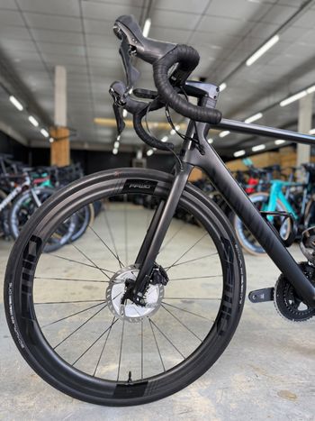 Brugt Canyon Ultimate CF SL Disc 8.0 2020 2020 Road & Gravel — billede 15 af 21