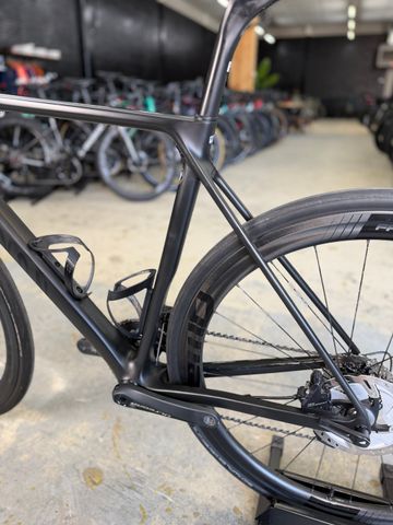 Canyon Ultimate CF SL Disc 8.0 2020 2020 Road & Gravel usato, Nero — immagine 19 di 21