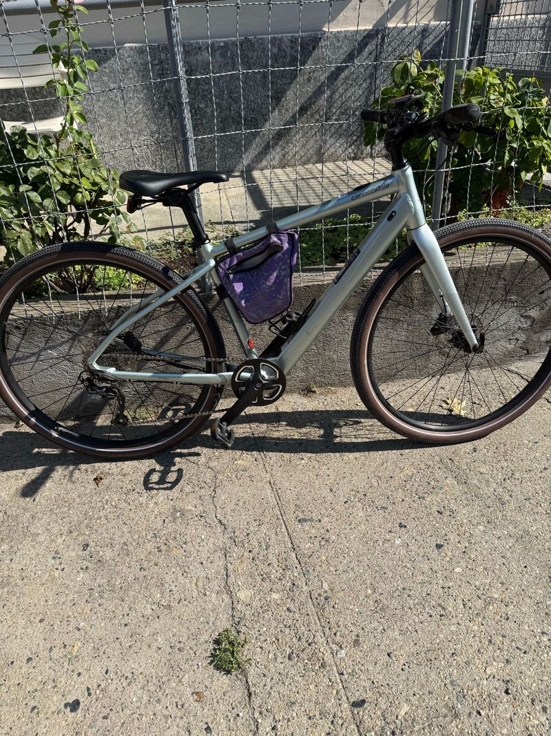 Used Cannondale Topstone neo 2021 Urban & Touring