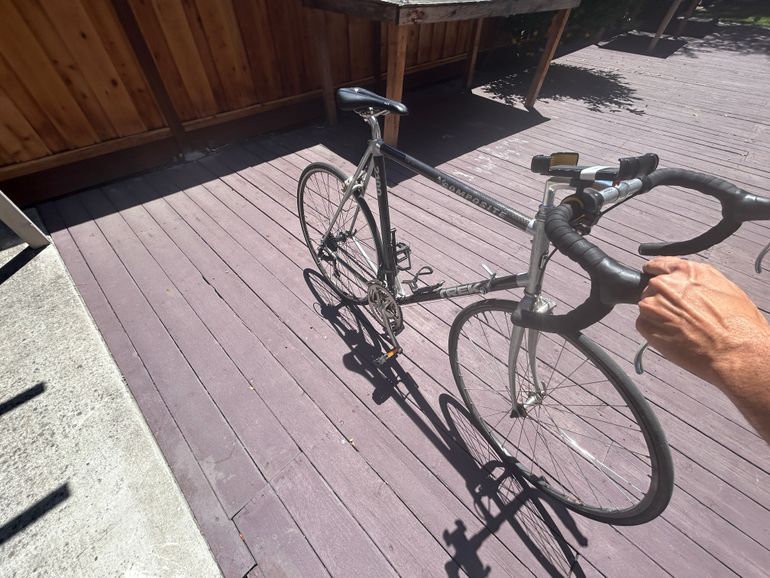 Used Trek 2100 2006 2006 Road & Gravel, Light Gray — image 3 of 6