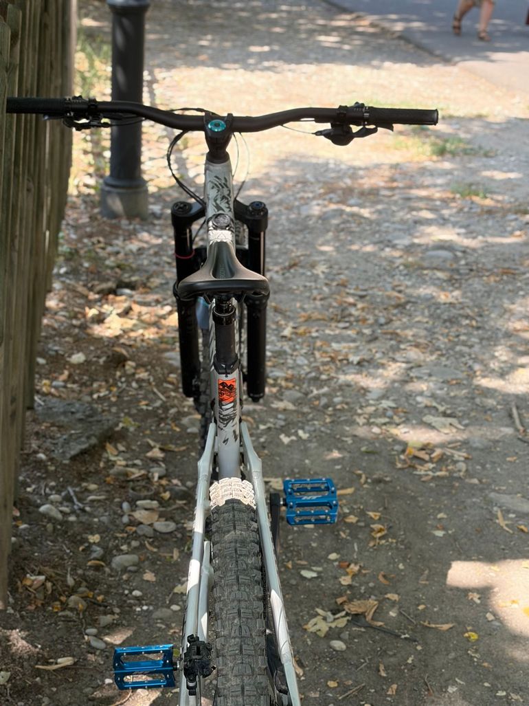 Używany Canyon Torque 6 2025 2025 Mountainbike — zdjęcie 5 z 6