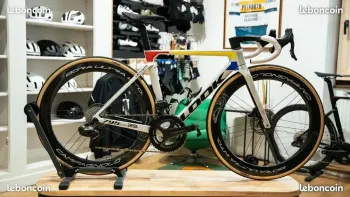 Použité Look 795 Campagnolo Super Record 2025 Road & Gravel